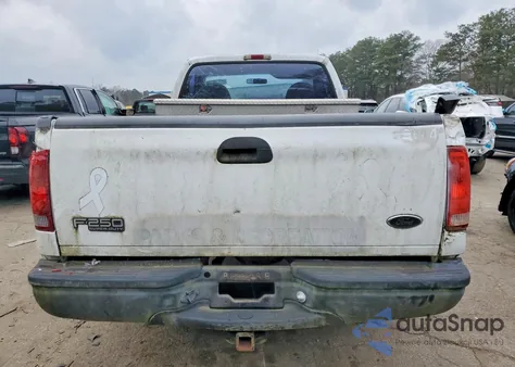 2000 Ford F250 Super Duty из США, поврежденный, VIN 1FTNF20L7YEC84669